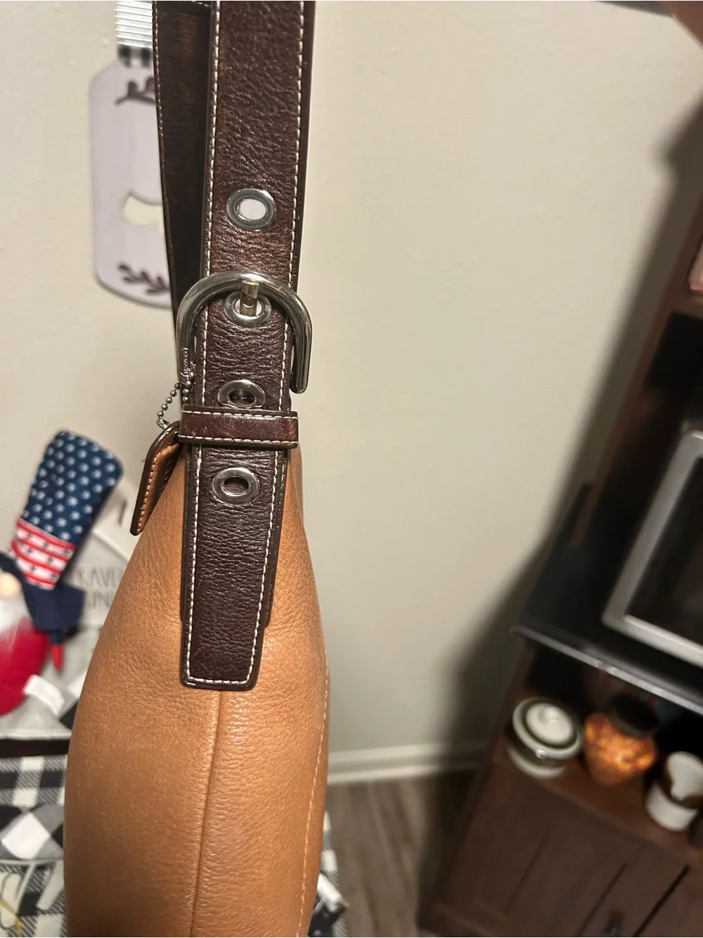 Coach❤️Legacy Camel Pebbled Leather Convertible Bag with Dark Strap F10941